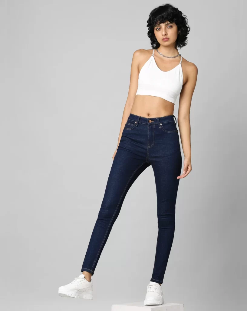 These Seven Jeans Styles Will Never Fade Into Obscurity