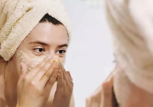 Gentle Herbal Skincare: Nurturing Your Eyes and Skin with Ayurveda